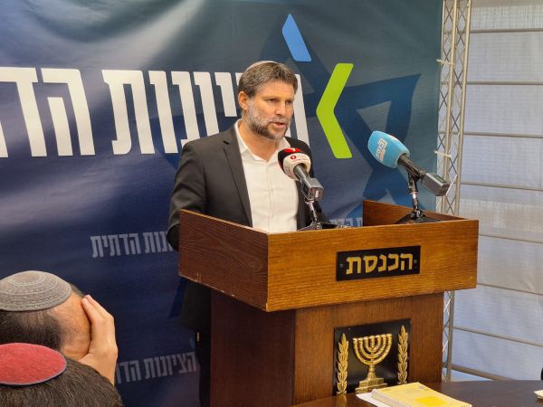 סמוטריץ': שחרור מנהל שיפא – שערורייה וכישלון