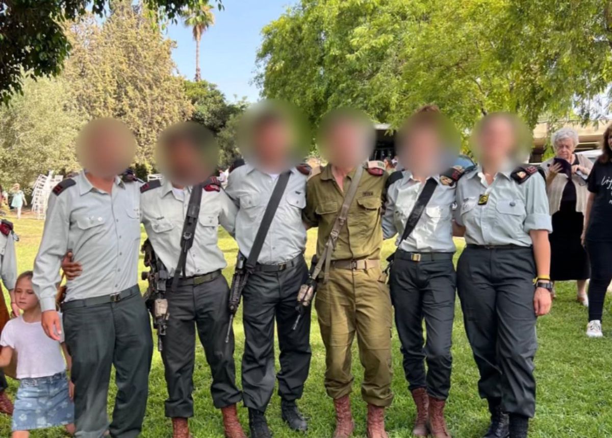 כבוד: חמישה בוגרי הישוב עלי סיימו יחד קורס מ"פים