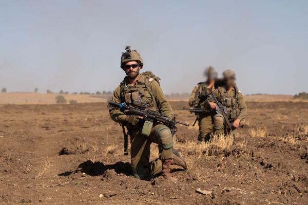 "לפתע הלוחם שמע צעקת 'אללה אכבר' מתוך המיטה"