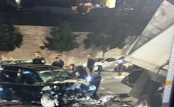 פצוע קשה בתאונת דרכים בין משאית לרכב בפסגת זאב