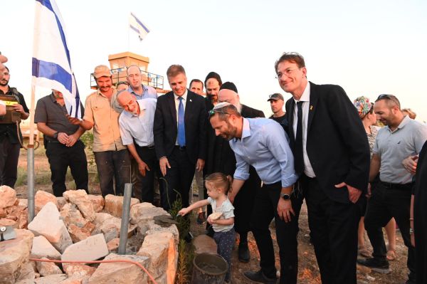 לאחר החלטת הממשלה: היישוב 'שדה אפרים' נחנך בבנימין