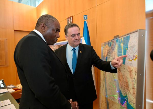 כ"ץ לשר החוץ הבריטי: אלו התנאים שלנו לעסקה