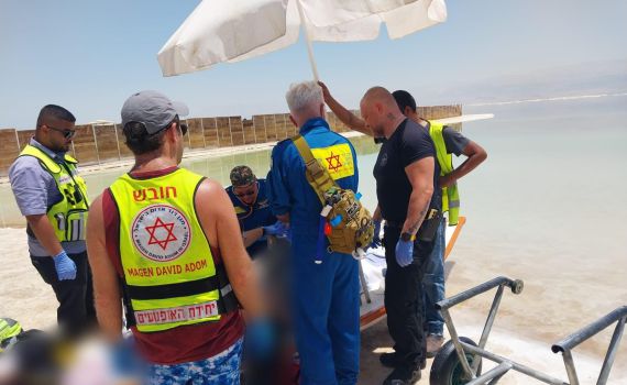 טרגדיה בים המלח: בן 70 איבד את הכרתו ומת