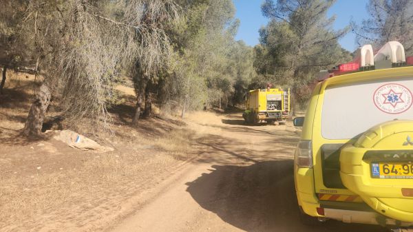 17 פצועים משאיפת עשן בשריפה בדרום הר חברון