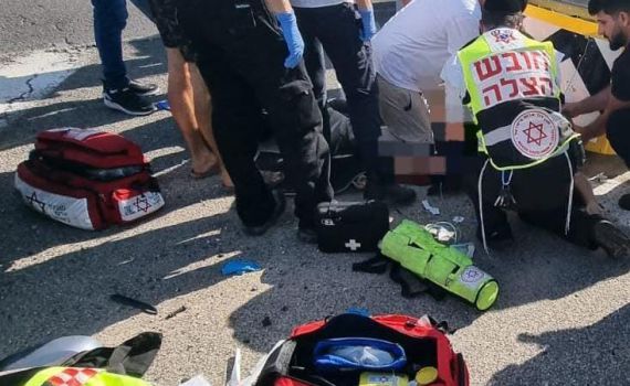 רוכב אופנוע נהרג מפגיעת רכב ליד מחלף בני דרום