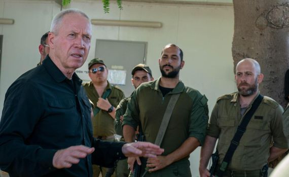 גלנט: אין לאף אחד זכות לפגוע בצה"ל, גם לא ח"כים