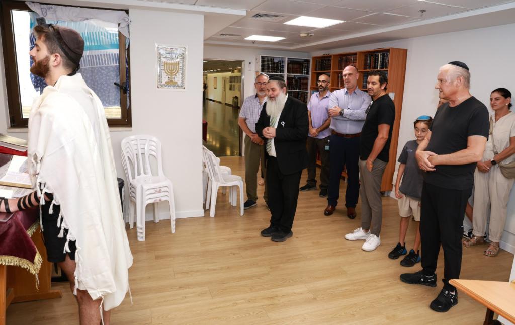 איש הנדל"ן חנך בית כנסת לפצועי צה"ל