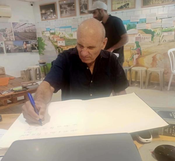 מפקד ההתנתקות לשעבר: מתפלל לכיבוש גוש קטיף