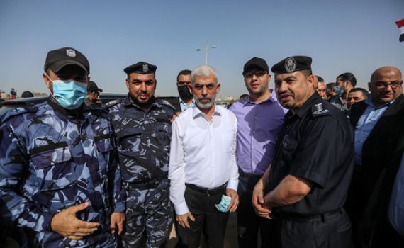 דיווח: סינוואר העביר לישראל מסר לפני השבעה באוקטובר