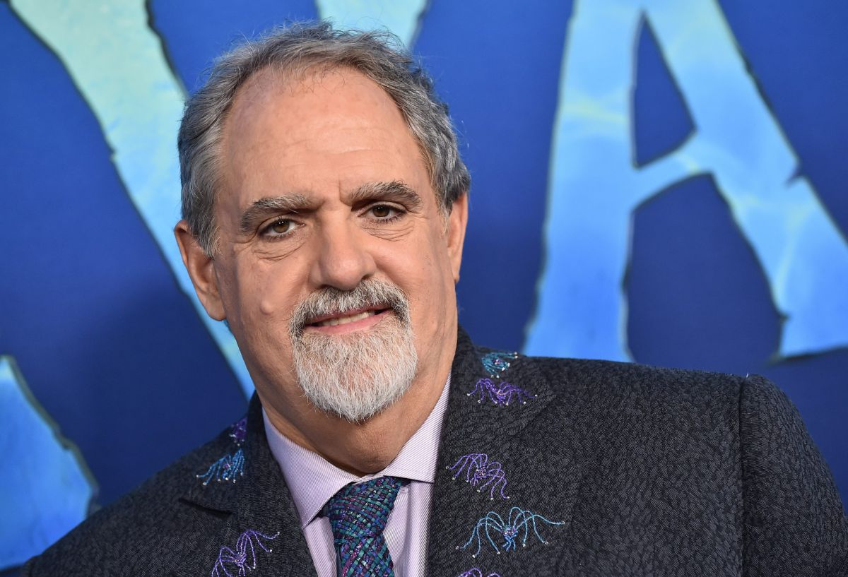 בגיל 63: הלך לעולמו המפיק ג'ון לנדאו ("טיטאניק")