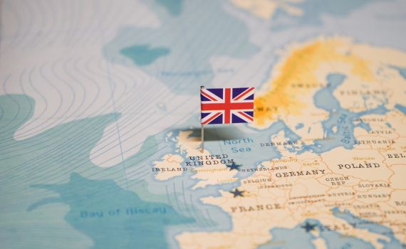 שר החוץ הבריטי: הפסקת אש מידית, וסיוע לפלסטינים