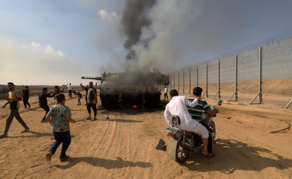 אימו של החייל: "הוא לא יודע ערבית, הכל נורא הזוי"