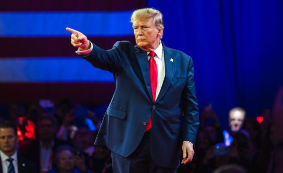 טראמפ באיום לחמאס: "כדאי מאוד שהם ישחררו את החטופים בקרוב"