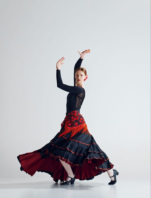 מה באמת קרה לרקדנית המפורסמת?