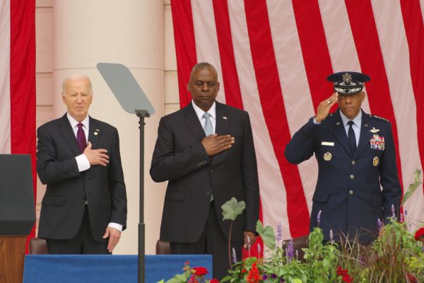 טעות נוספת: ביידן שכח את שמו של שר ההגנה בראיון