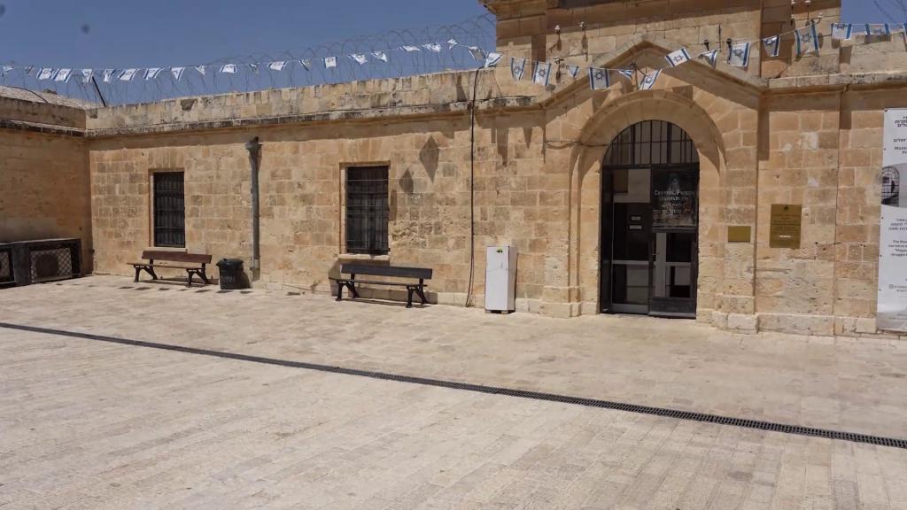 מדהים: זה הסיפור של המבנים השמורים בירושלים • צפו