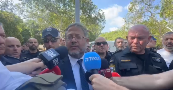 בן גביר בזירת הפיגוע: בדיוק בשביל זה חימשנו את עם ישראל