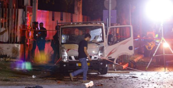 מפקד מחוז ת"א בזירת הפיגוע: "אין למחבל עבר פלילי או ביטחוני"