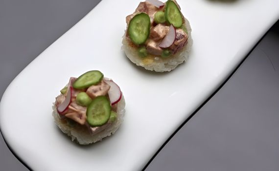 מתכון לשבת: פצצות אורז קריספיות מהמטבח האסייתי