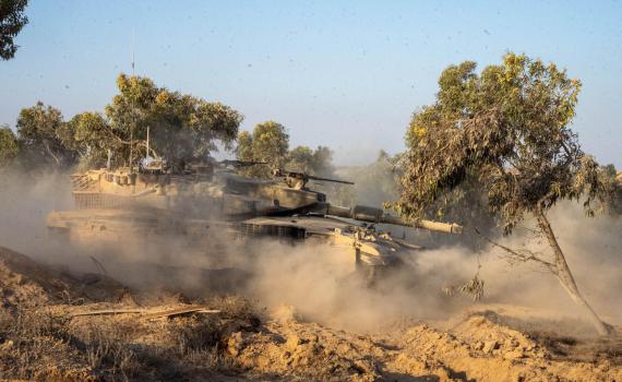 חיל האוויר תקף מחבלים שהטמינו מטענים בשג'אעיה