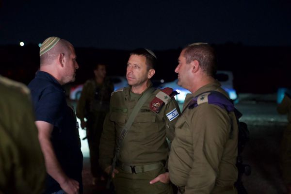 לאחר הפיגוע הקשה: המרדף אחר המחבל נמשך