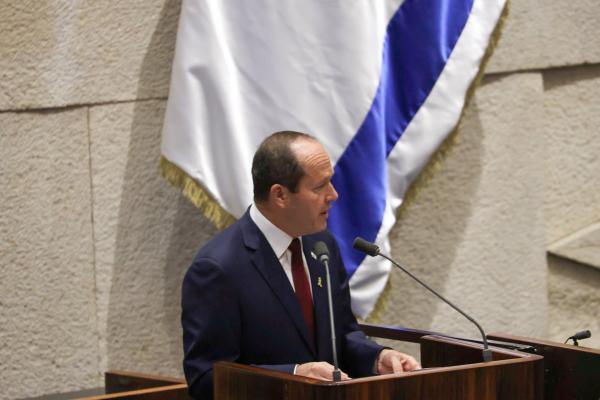 ניר ברקת קורא: "ללכת למהלך היסטורי – פיצול היועמ"שית"