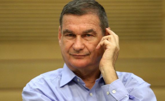 חיים רמון הטיח באולפן: ביבי חימש את החמאס, מגישי 14 – שתקו