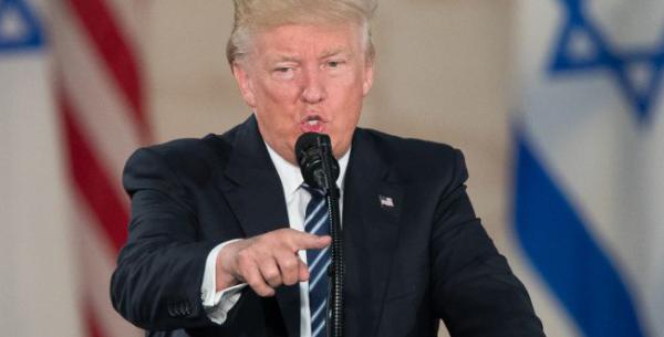 אחרי הניצחון הסוחף: טראמפ תובע סוקרים שחזו לו הפסד