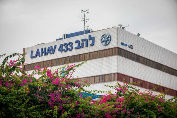 דרמטי: שני חשודים עוכבו בפרשת קטארגייט