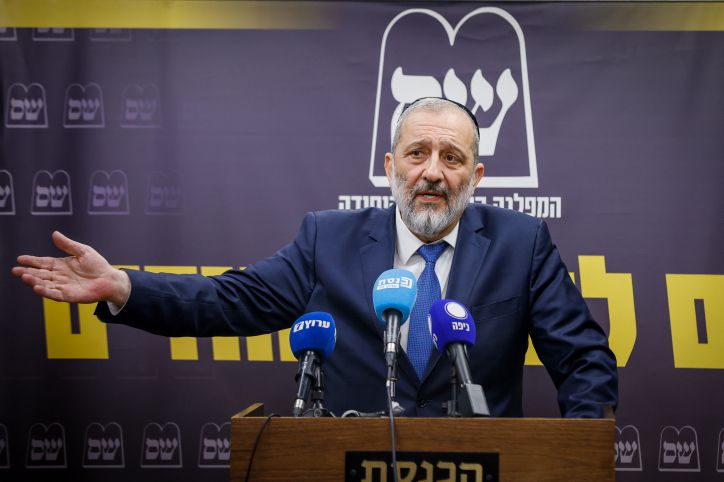 זה המועמד של ש"ס לתפקיד הרב הראשי