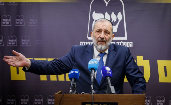 זה המועמד של ש"ס לתפקיד הרב הראשי