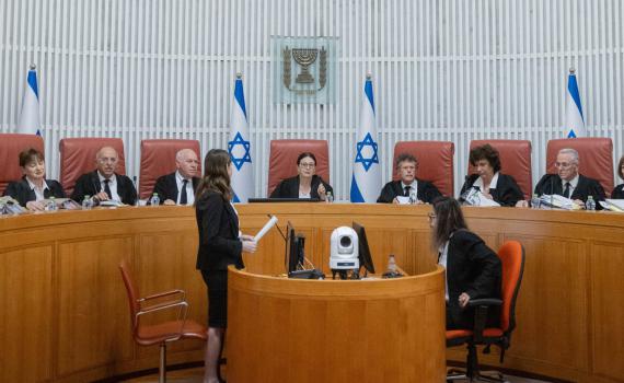 האם לבג"ץ יש סמכות לבטל את פיטורי גלנט?