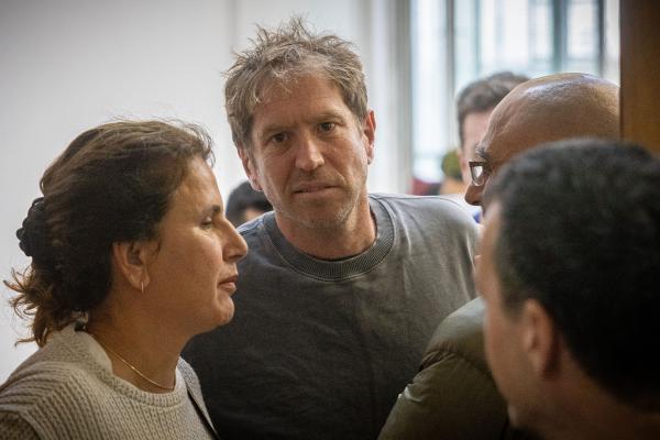 הפרקליטות: כתב אישום נגד פעיל "אחים לנשק"