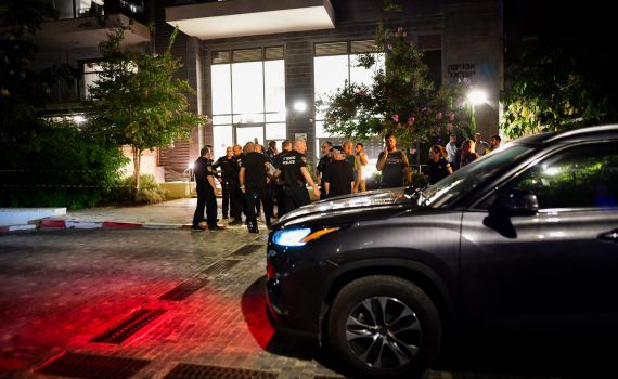 האם מהרצליה: עברתי התקפה של חוצנים, נחטפתי לחללית