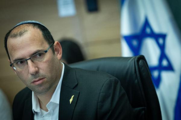 רוטמן באמירה מעוררת סערה: "גם במקומות שיש חטופים"