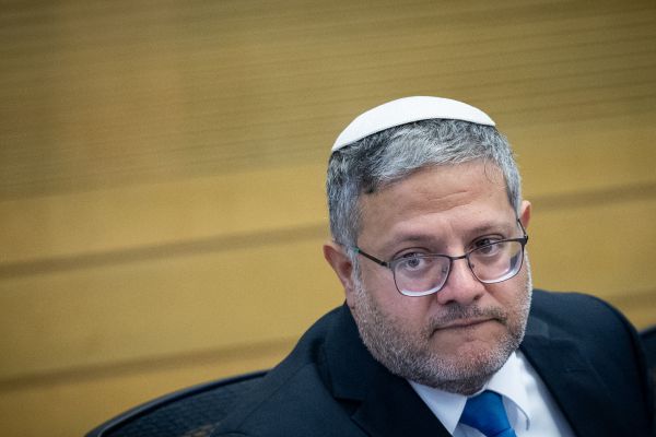 בן גביר תוקף את היועמ"שית: היא צריכה להגן על עמדתי