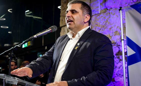 אופיר סופר קורא לממשלת אחדות: 'העת לאחד כוחות'
