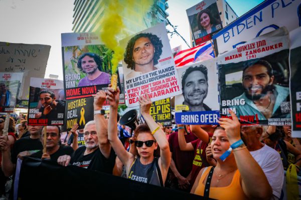 דיווח: זה מספר החטופים החיים שישראל תקבל בעסקה