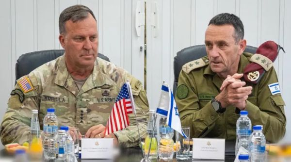 לקראת הסלמה: גנרל אמריקני בכיר בדרך לארץ