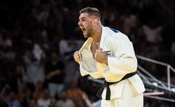 בדרך למדליה? פיטר פלצ'יק עלה לקרב על הארד