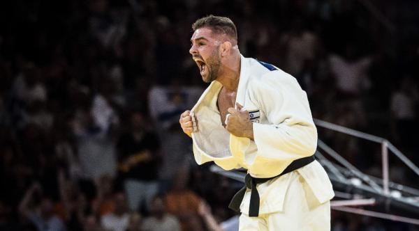 בדרך למדליה? פיטר פלצ'יק עלה לקרב על הארד