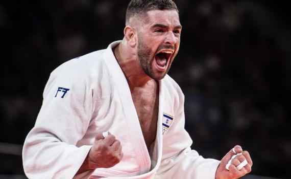 מדליות לישראל: ארד לפיטר פלצ'יק, ענבר לניר בגמר