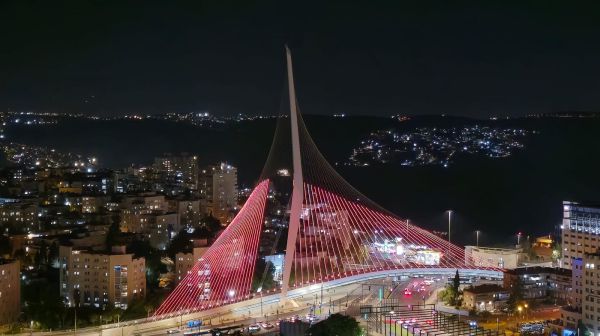 303 ימים בשבי: המחווה של ירושלים לאריאל ביבס