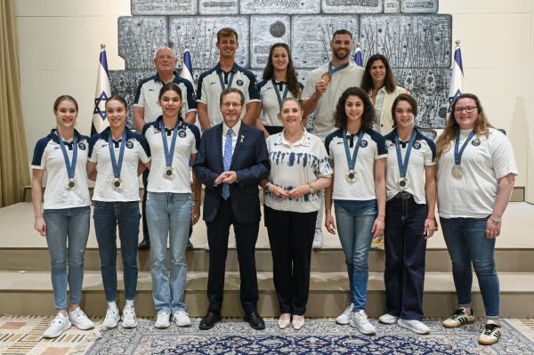 הנשיא הרצוג למשלחת האולימפית: אתם מקור לאחדות וגאווה