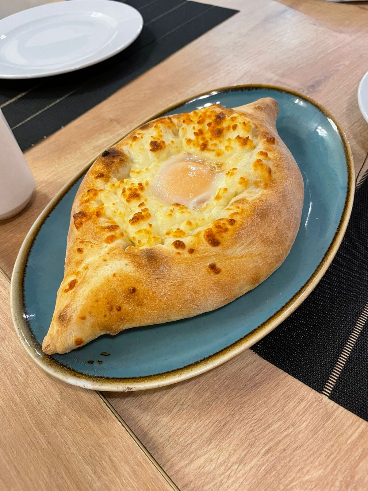 היזהרו מרמאים: רשמים מטיסה לגיאורגיה