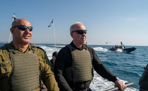 גלנט: "מחויבים להשיב את כל החטופים בכל הדרכים האפשריות"