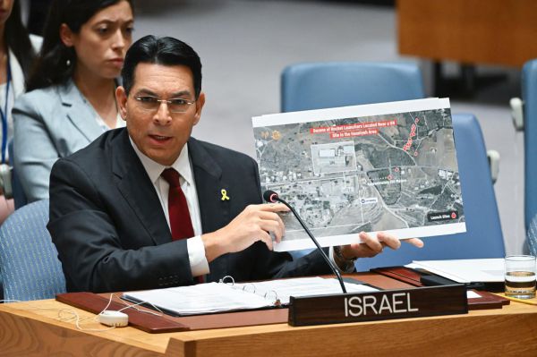 דנון חשף באו"ם: חיזבאללה משתמש ביוניפי"ל כמגן אנושי