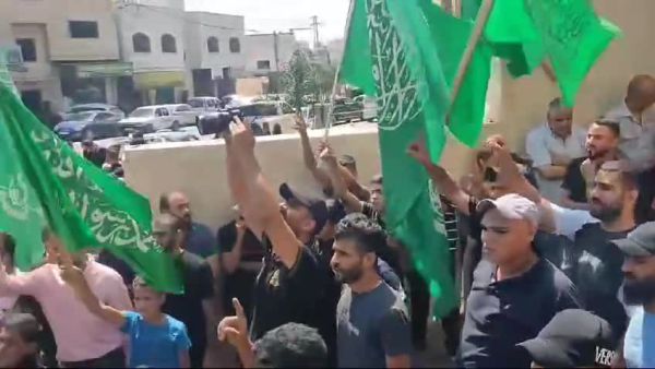 צה"ל יודע? עשרות חמושים יורים באוויר בהלוויות המחבלים