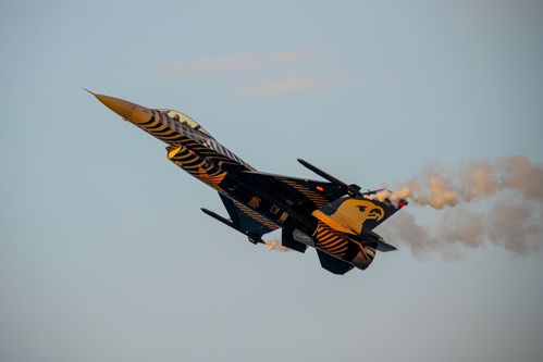 תקיפה בשעות הקרובות? הצעד הדרמטי של ארה"ב