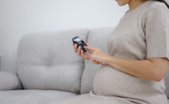 סוכרת הריון: מה הסיכונים וכיצד ניתן להפחית אותם?